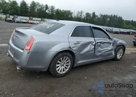 2013 Chrysler 300 из США, поврежденный, VIN 2C3CCAAG2DH630338
